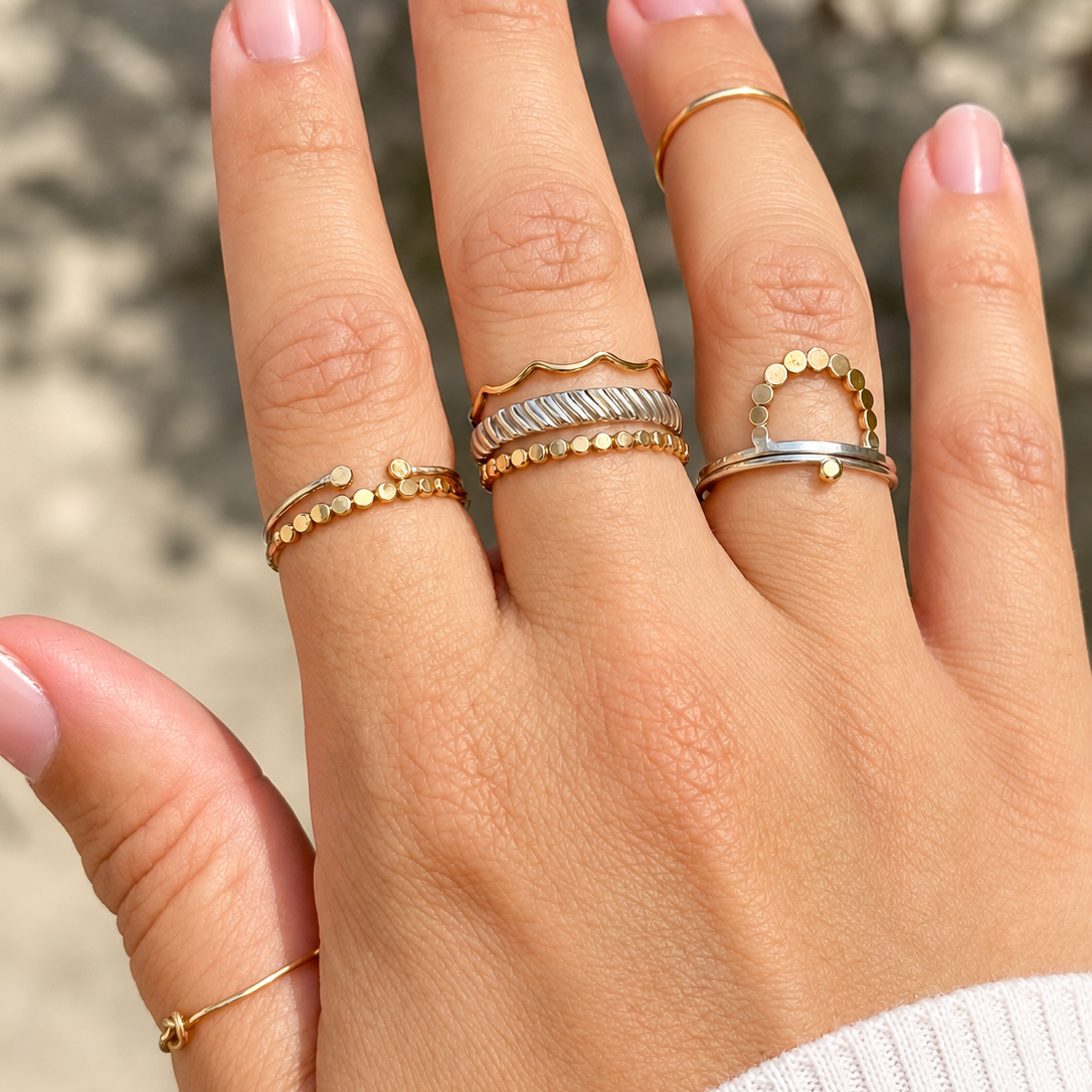 Minerva Ring