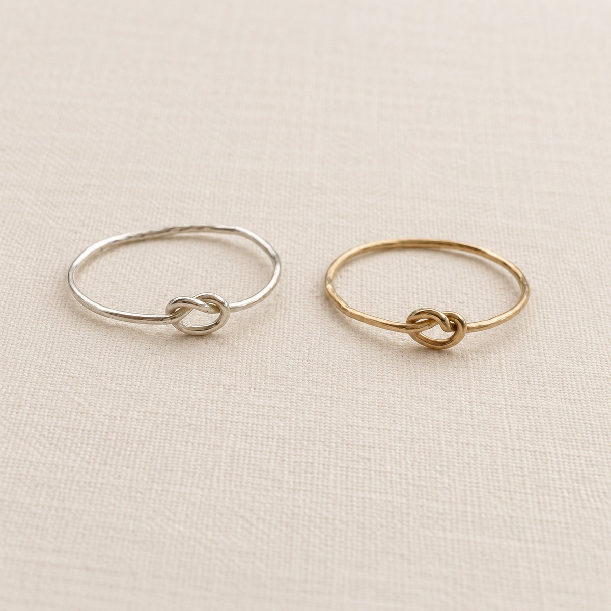 In Knots Ring