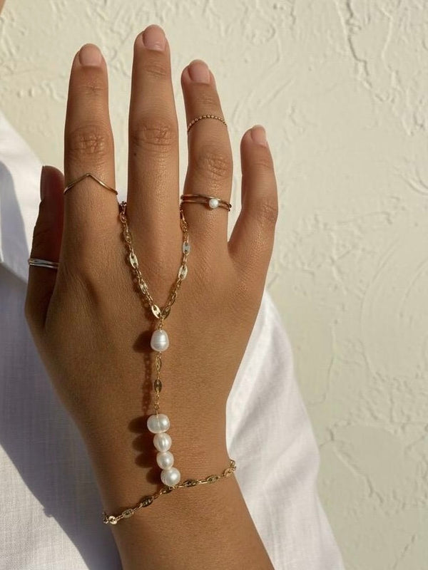 Pearl Hand Chain – Hecha a Mano en San Juan, PR | Baño en Oro  | Perlas Naturales de Agua Dulce