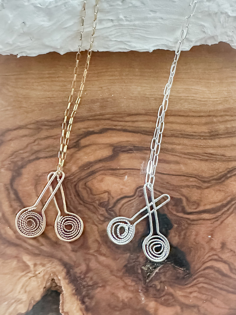 Collar Maracas PR – Artesanal en Oro o Plata