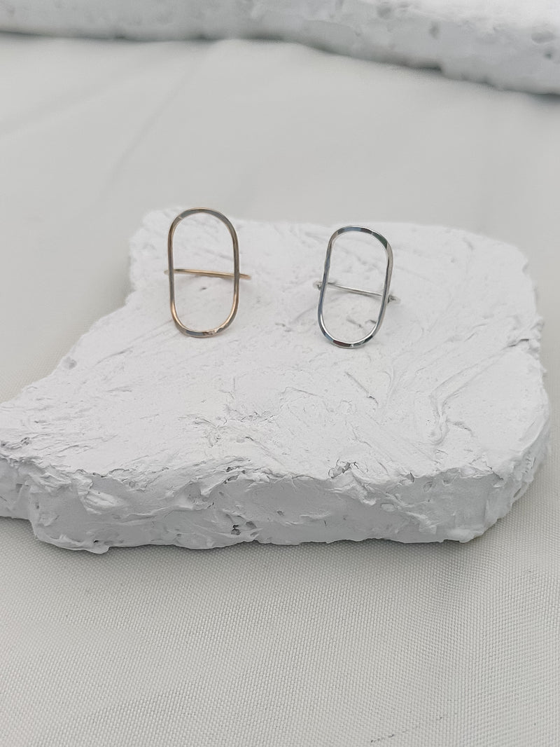 Astrid Ring