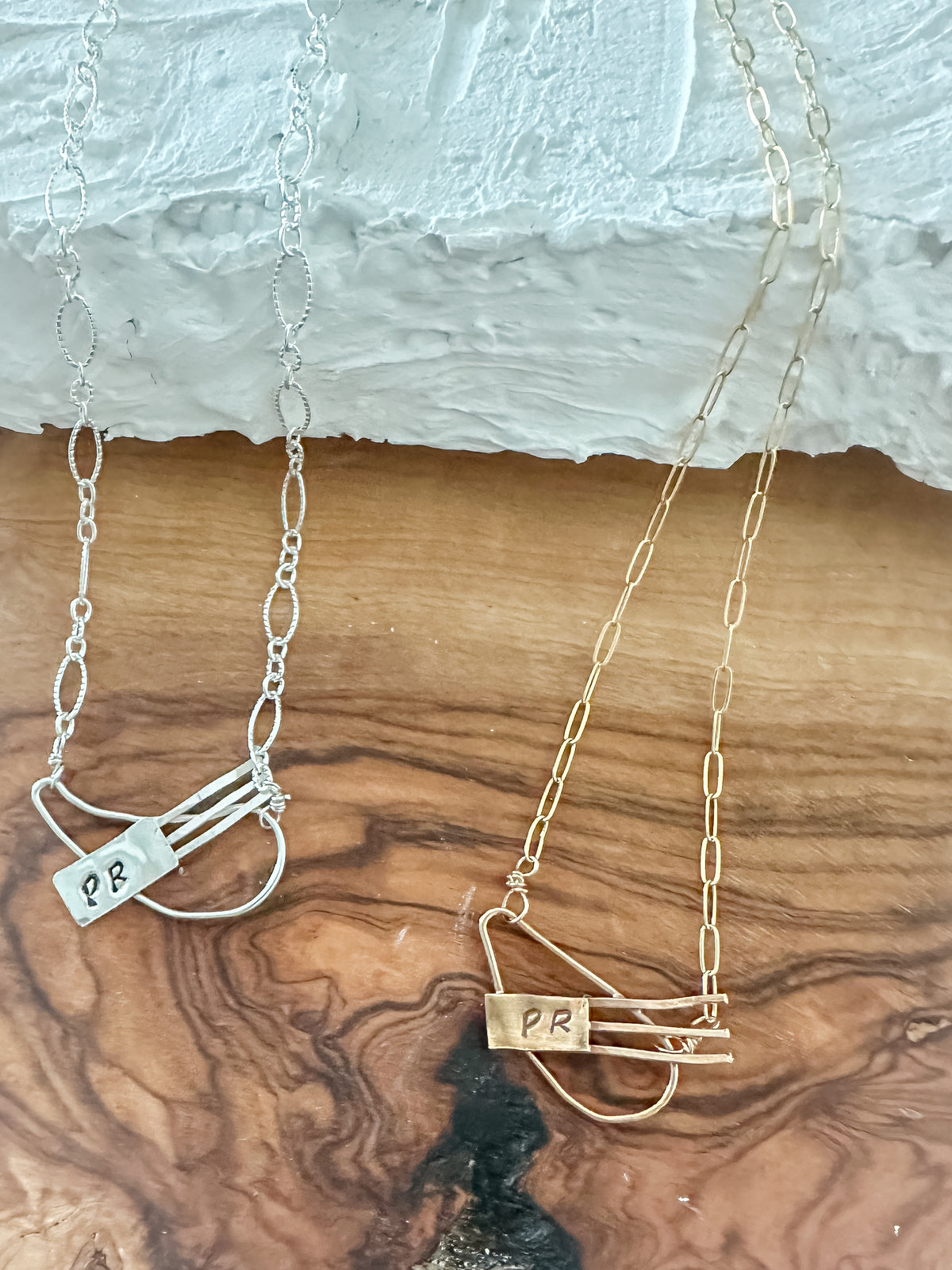 Collar Güiro PR – Artesanal en Oro o Plata
