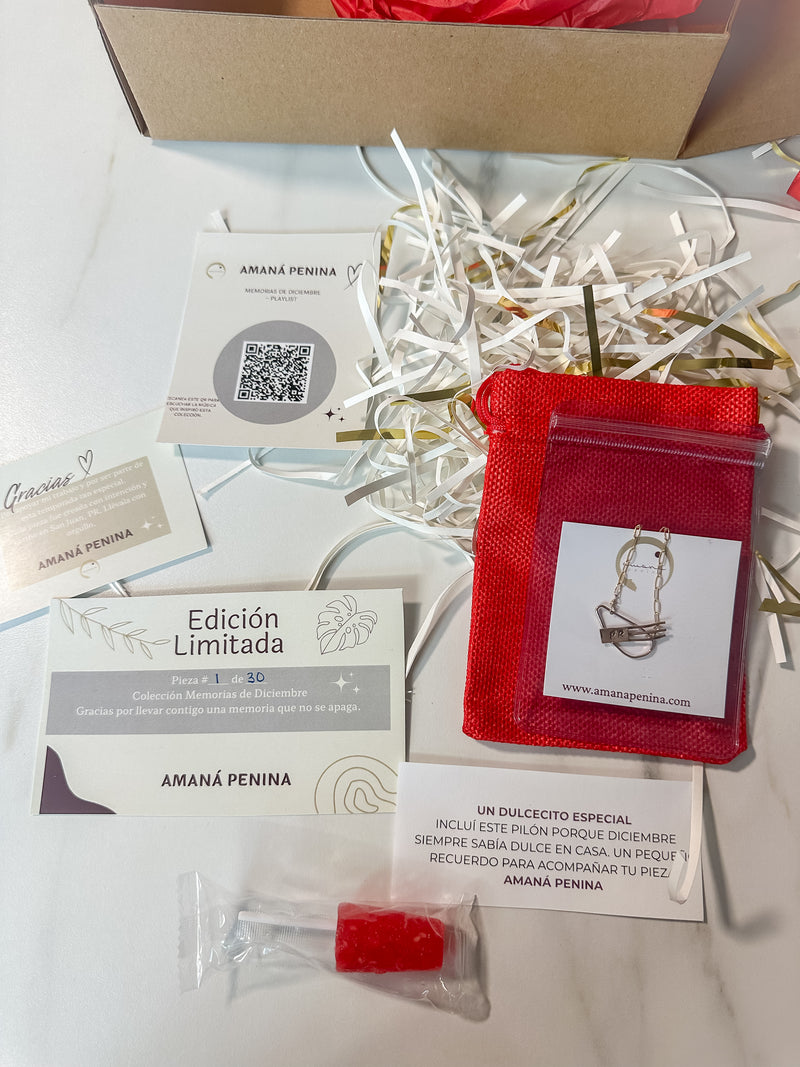 Collar Cuatro PR – Artesanal en Oro o Plata