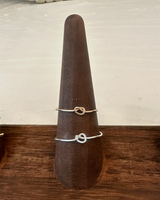 In Knots Ring