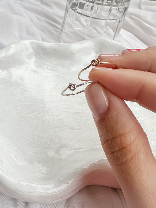 In Knots Ring
