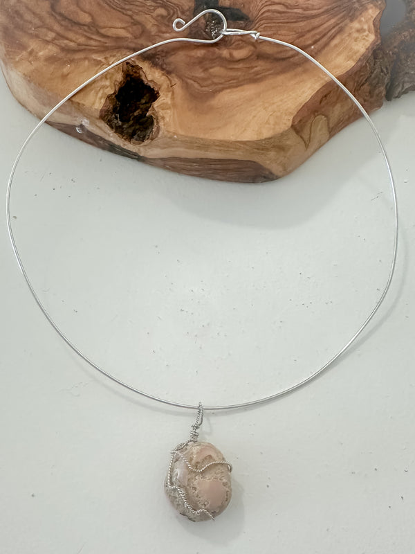 October: Pink Opal Necklace — Plata 925