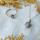 Milky Small Oval Set