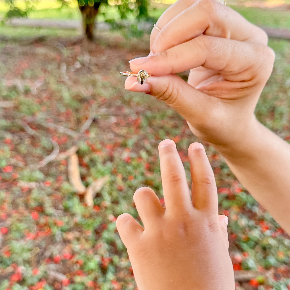 Milky Small Oval Ring
