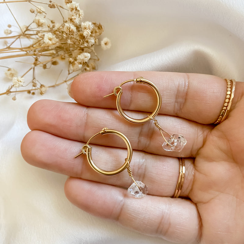 Eizel Earrings