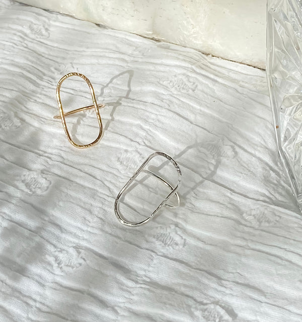 Astrid Ring
