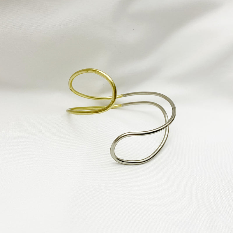 Kamelia Bracelet