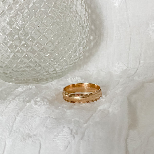 Angela Ring