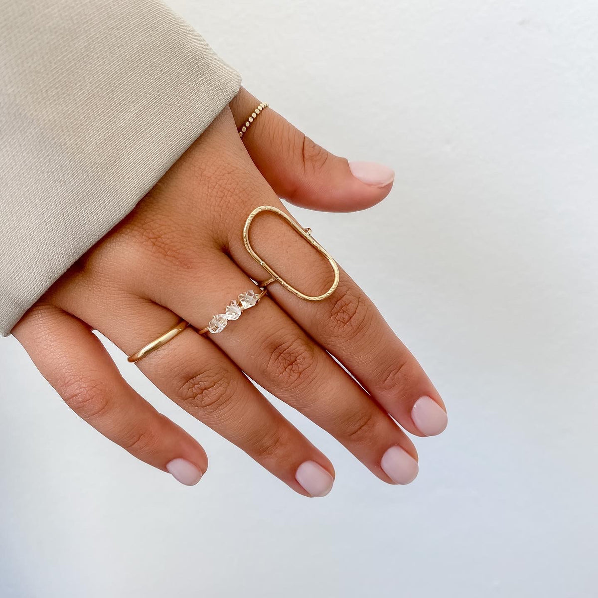 Astrid Ring
